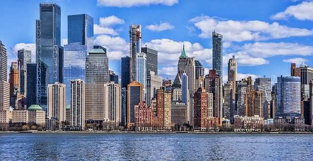 مدن ولاية نيويورك الأمريكية من حيث الأكبر والأهم