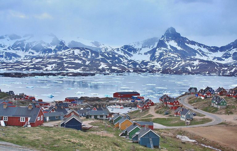 مدينة تصيلق أحد أماكن السياحة في جرينلاند