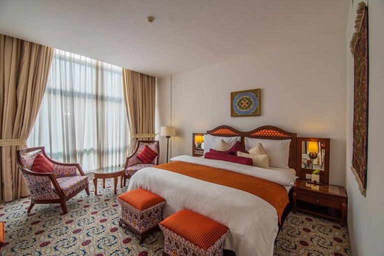 فندق دوشانبي سيرينا quot;Dushanbe Serenaquot;