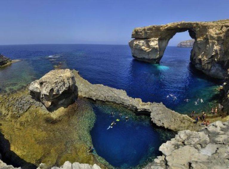 جزيرة جوزو أحد أماكن السياحة في مالطا