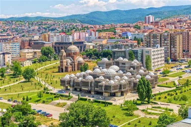 ما هو أفضل وقت للذهاب إلى كوسوفو؟