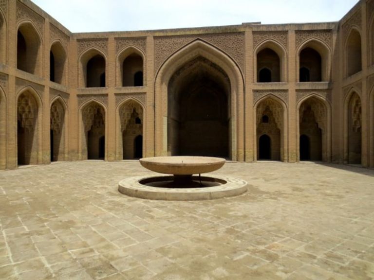  القصر العباسي أحد أهم أماكن السياحة في بغداد