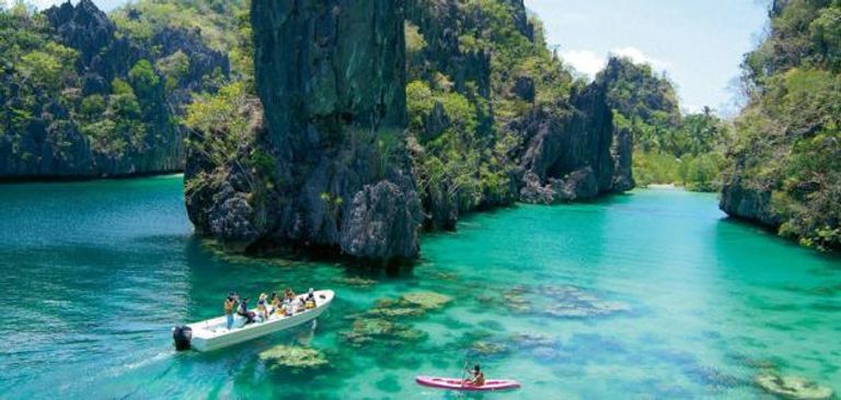 جزيرة سكويجور أحد أجمل جزر الفلبين