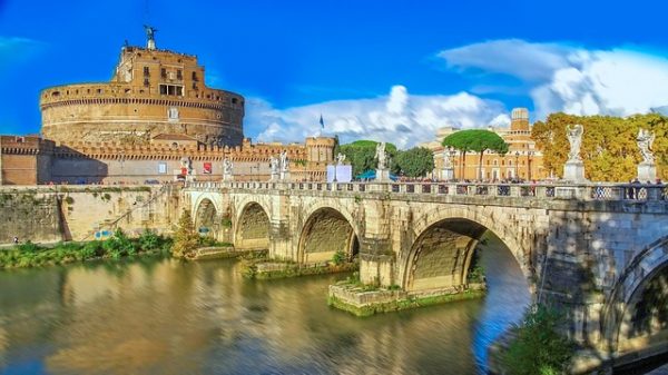 أسباب رفض الفيزا الايطالية : 7 أسباب لرفض فيزا السياحة والدراسة في ايطاليا