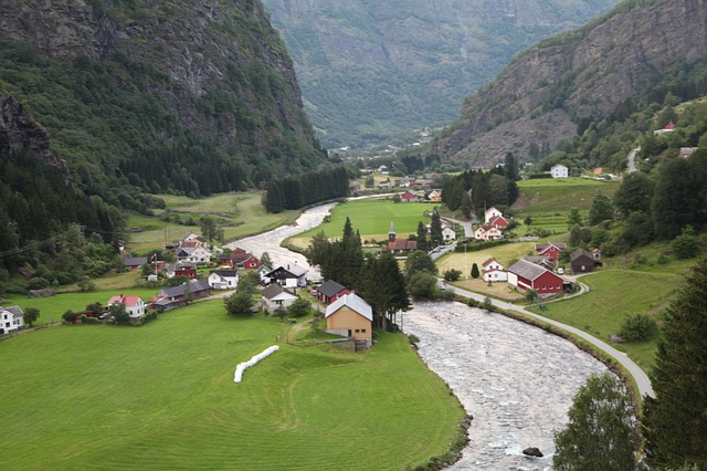 الدراسة في النرويج بالمجان من حيث المميزات والعيوب - كيفية التسجيل بإحدي الجامعات النرويجية