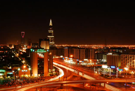 الرياض العاصمة و من أكبر ثلاث مناطق حضرية في المملكةالسعودية