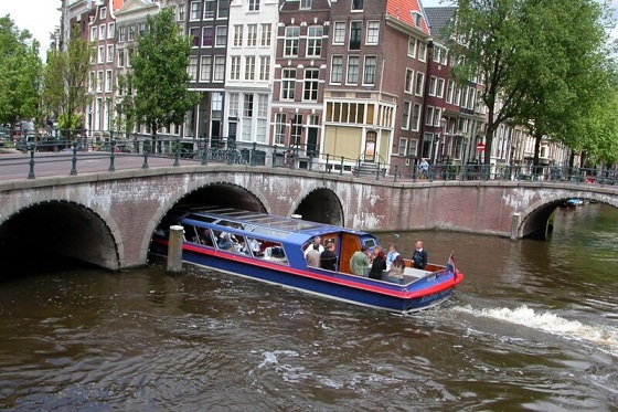 القنوات النهرية في امستردام