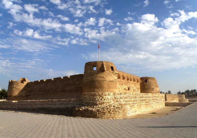 قلعة البحرين أحد أماكن السياحة في البحرين