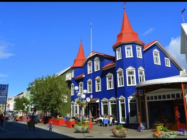 أكوريري من أجمل أماكن السياحة في أيسلندا