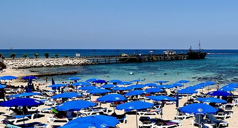 بروتاراس من أجمل أماكن السياحة في قبرص