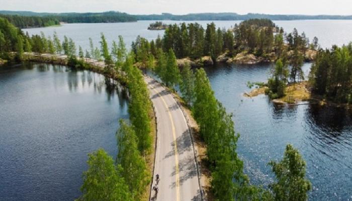 6 بحيرات في فنلندا فريدة من نوعها.. “سحر لا يقاوم”