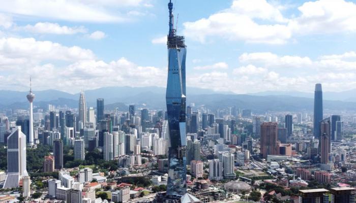 Merdeka 118 الماليزي يطيح بـ”شنغهاي” ويصبح ثاني أطول برج بالعالم