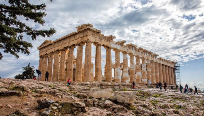 أثينا الساحرة.. لا تفوت زيارة هذه البقاع التاريخية عند الوصول