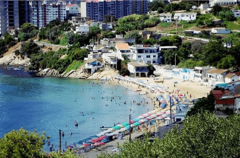 شاطئ الخروب من أجمل شواطئ الجزائر العاصمة