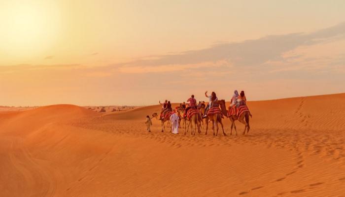 السياحة الصحراوية في الإمارات.. أصالة التراث وروعة المغامرات العصرية
