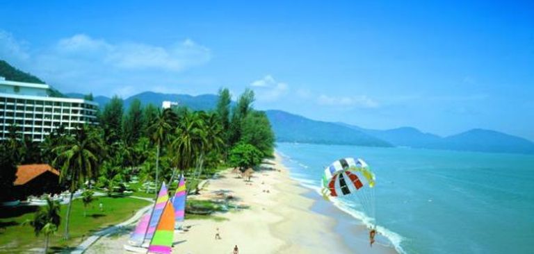 جزيرة بينانج أحد أماكن السياحة في ماليزيا