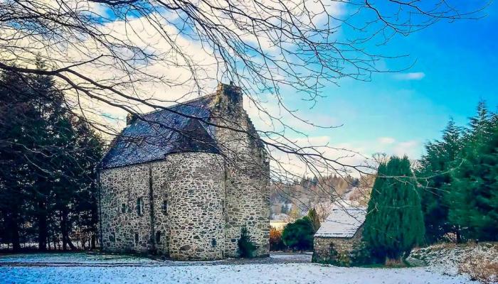قلعة ilmartin الاسكتلندية.. أجمل مكان للإقامة في المملكة المتحدة (صور)