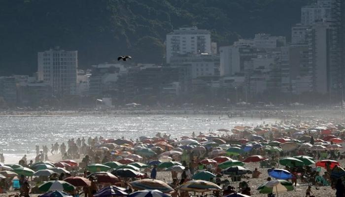 الفيروس يغير معالم شواطئ “ريو دي جانيرو” الشهيرة