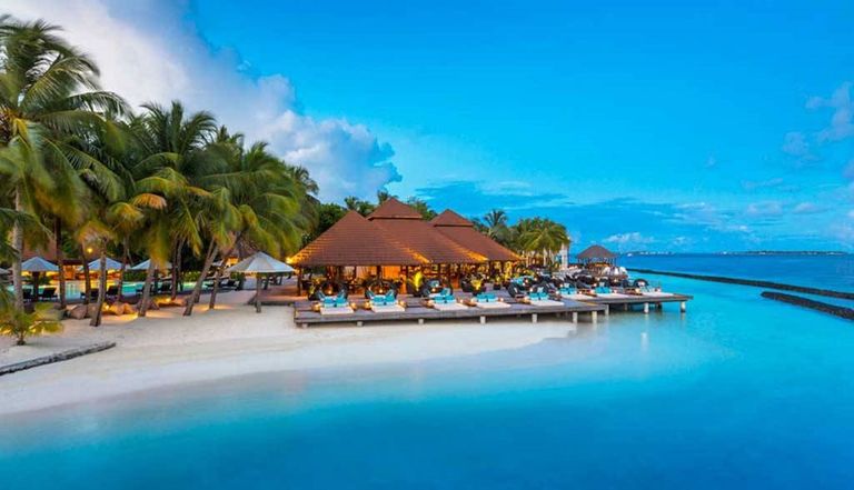 جزر المالديف من أشهر الأماكن لقضاء شهر العسل 