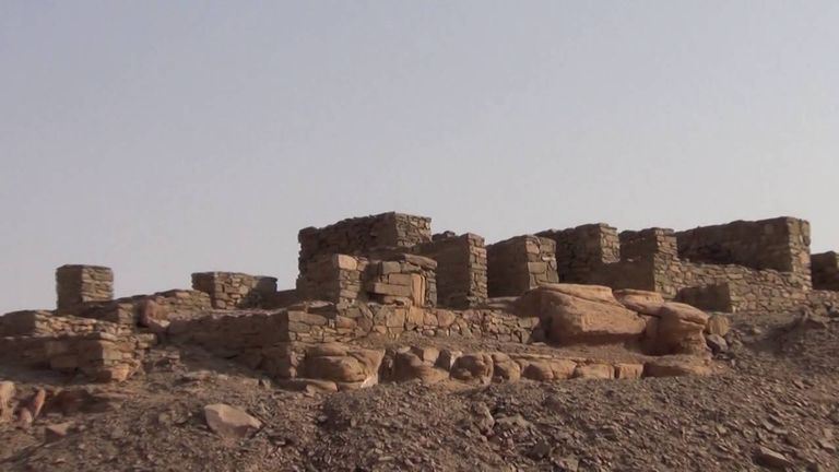 قصر الحمرا في شمال مدينة تيماء السعودية