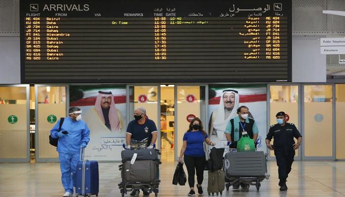 الكويت تعلق الرحلات الجوية المباشرة مع بريطانيا
