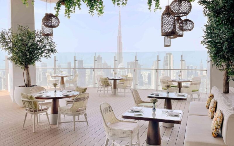 أفضل 10 مطاعم غداء في دبي ننصح بزيارتها