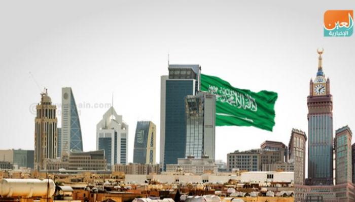 السعودية تمدد تأشيرات وإقامات الوافدين