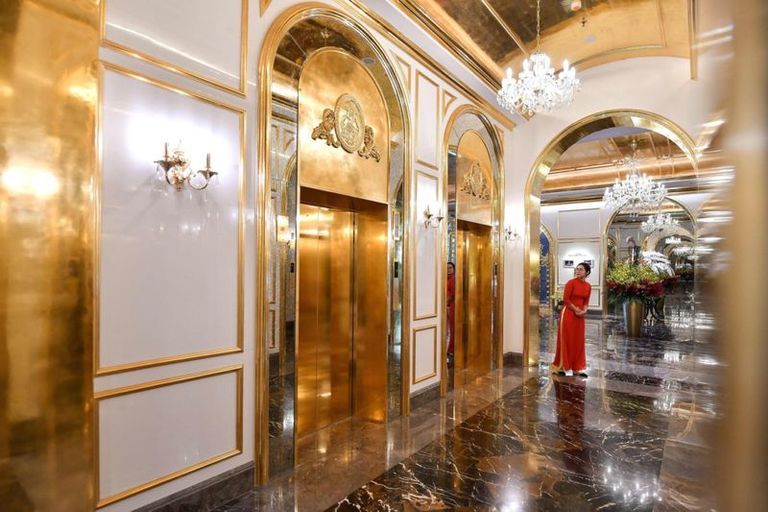 فندق quot;دولسي جولدن هانويquot; في فيتنام، أول فندق مطلي بالذهب في العالم 