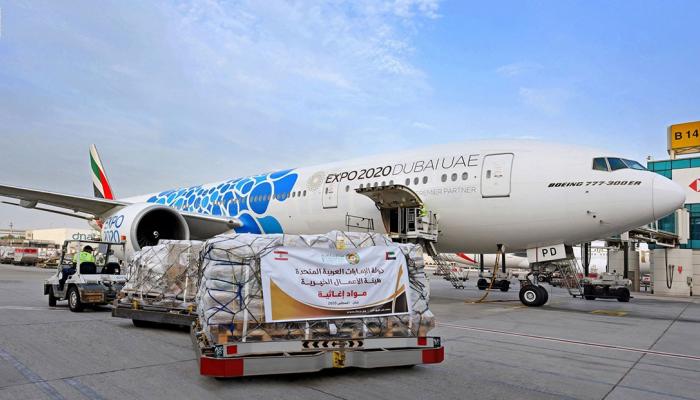 “طيران الإمارات” تنشئ جسرا جويا مع لبنان و50 رحلة لنقل مساعدات