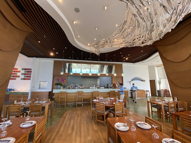 مطعم فلوكا من المطاعم البحرية في ابوظبي