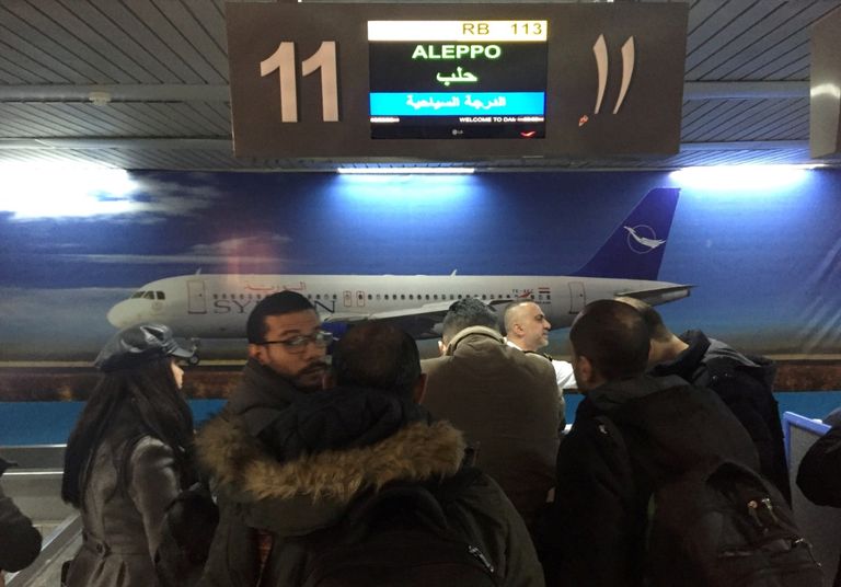  انطلاق أول رحلة طيران من دمشق لحلب بعد توقف 8 أعوام