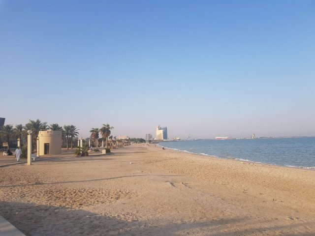 الشويخ شاطئ الكويت