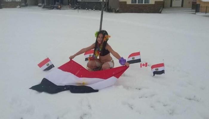 “لوجي” تروج للسياحة المصرية في كندا بالملابس الفلكلورية