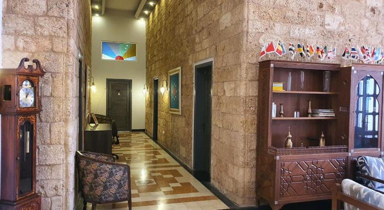 فندق وشقق أزور سويتس أحد أفضل الفنادق في طرابلس لبنان
