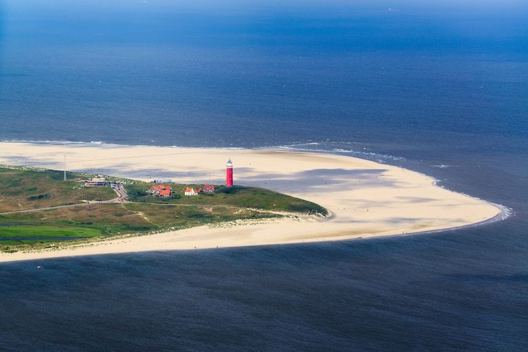 شواطئ جزيرة تيكسل أحد أفضل الشواطئ في هولندا