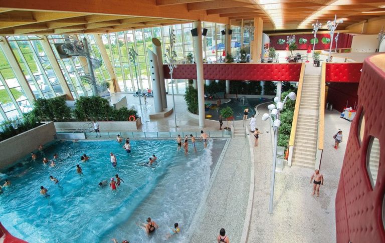 حديقة quot;Les Termesquot; المائية أحد أفضل الأماكن الترفيهية في لوكسمبورغ