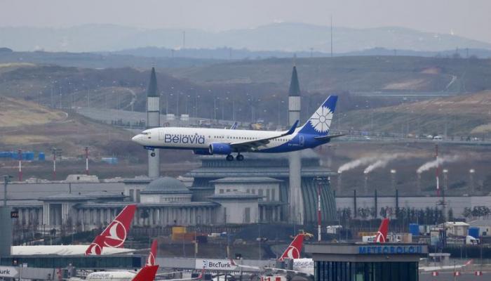 زلزال تركيا يضرب قطاع الطيران.. إغلاق عدة مطارات