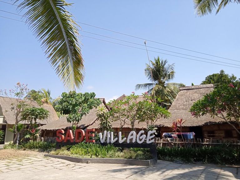 قرية ساد quot;Sade Villagequot; أحد أفضل الأماكن السياحية في لومبوك