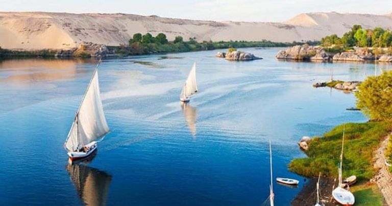 نهر النيل أحد معالم مصر السياحية