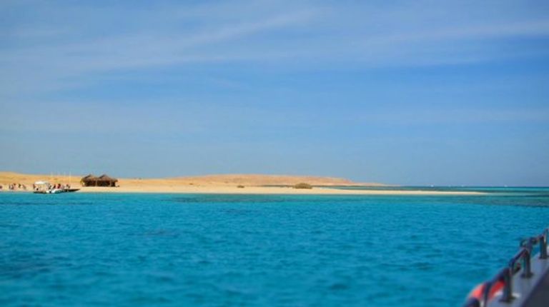 شاطئ تشافيز أحد أجمل شواطئ جزر الرأس الأخضر