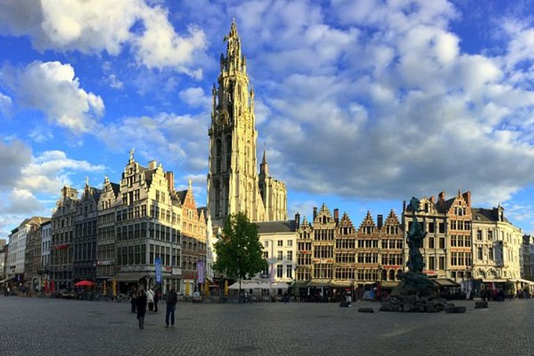  أنتويرب أحد أهم مدن بلجيكا السياحية