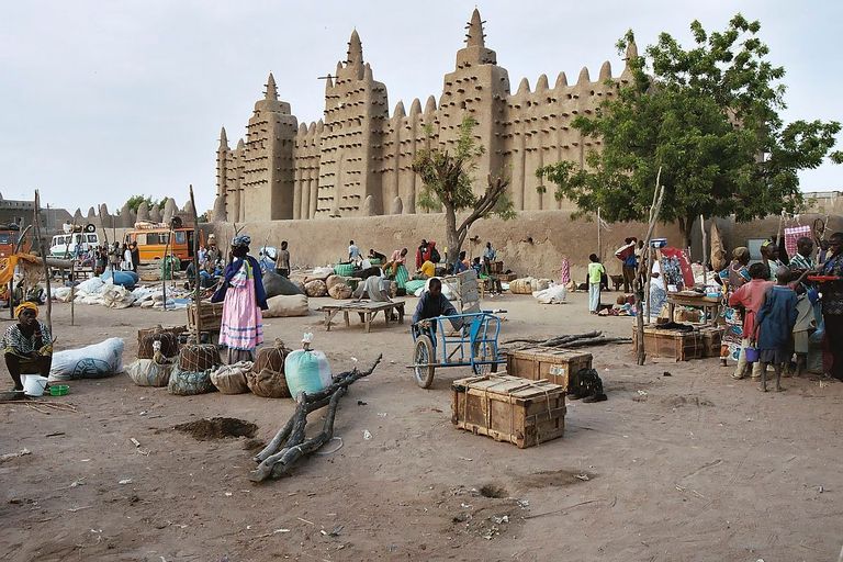 مدينة دجيني أحد أماكن السياحة في مالي