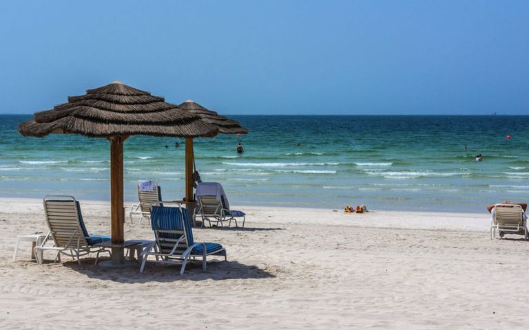 شواطئ عجمان أحد أماكن السياحة في عجمان