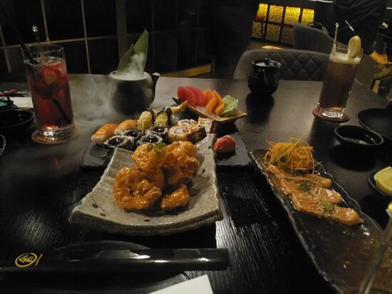 مطعم quot;Gold Sushi Clubquot; أحد أفضل المطاعم في السعودية اليابانية