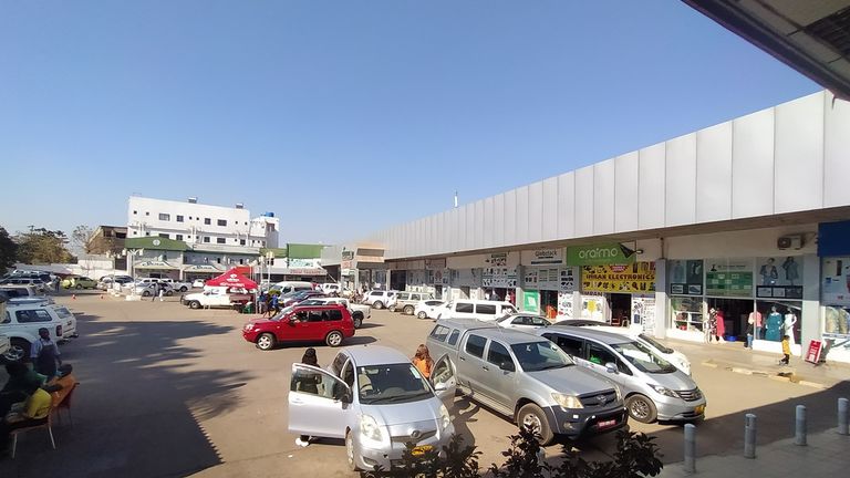 شيبيكو أحد أفضل مراكز التسوق في ليلونغوي