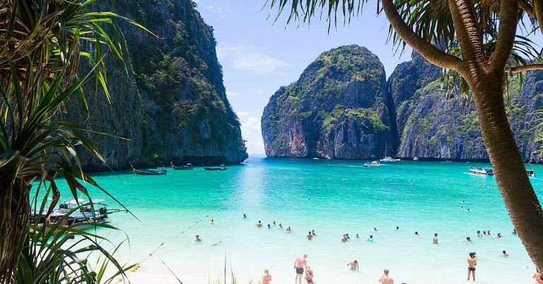 كوه فاي فاي دون ضمن أجمل جزر في تايلاند