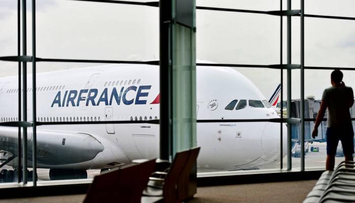 فرنسا تنهي عصر رحلات الطيران القصيرة للأبد.. ما البديل؟