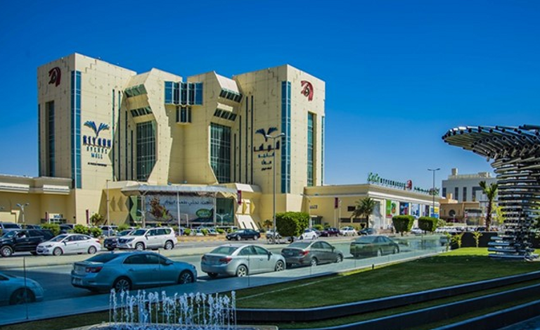 أفينيو مول أحد أفضل مراكز التسوق في الرياض