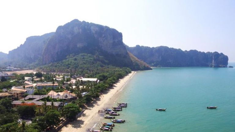 شاطئ ثام فرا نانغ أحد أفضل شواطئ تايلاند
