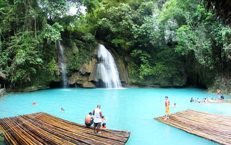 شلالات كاواسان أحد أفضل أماكن سياحية الفلبين